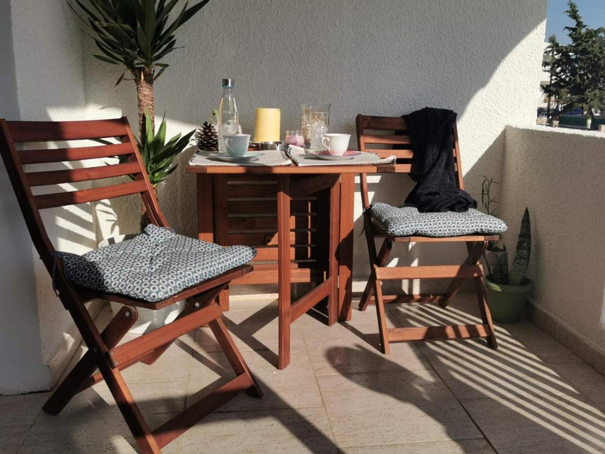 Anemomylos Guesthouse パラリムニ エクステリア 写真
